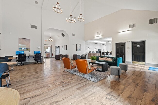 Building Photo - SomerHill Farms Apartments
