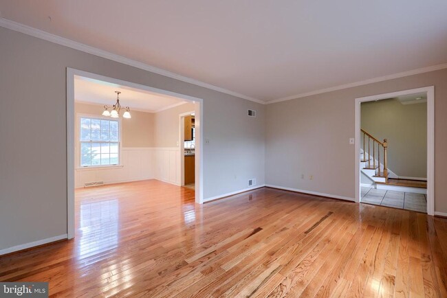 Building Photo - 324 Faulkner Dr