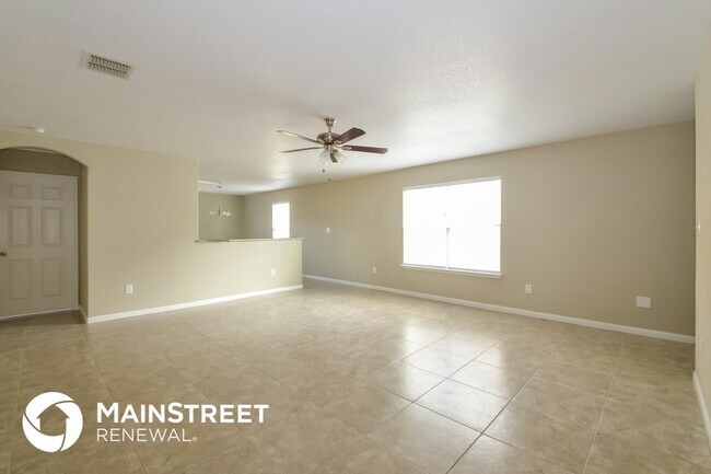 Building Photo - 11415 Coral Canyon