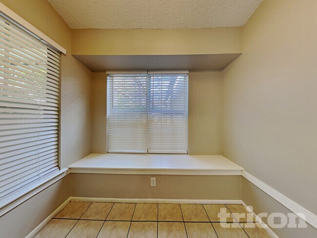 Foto del edificio - 1005 Cutoff Branch Ct