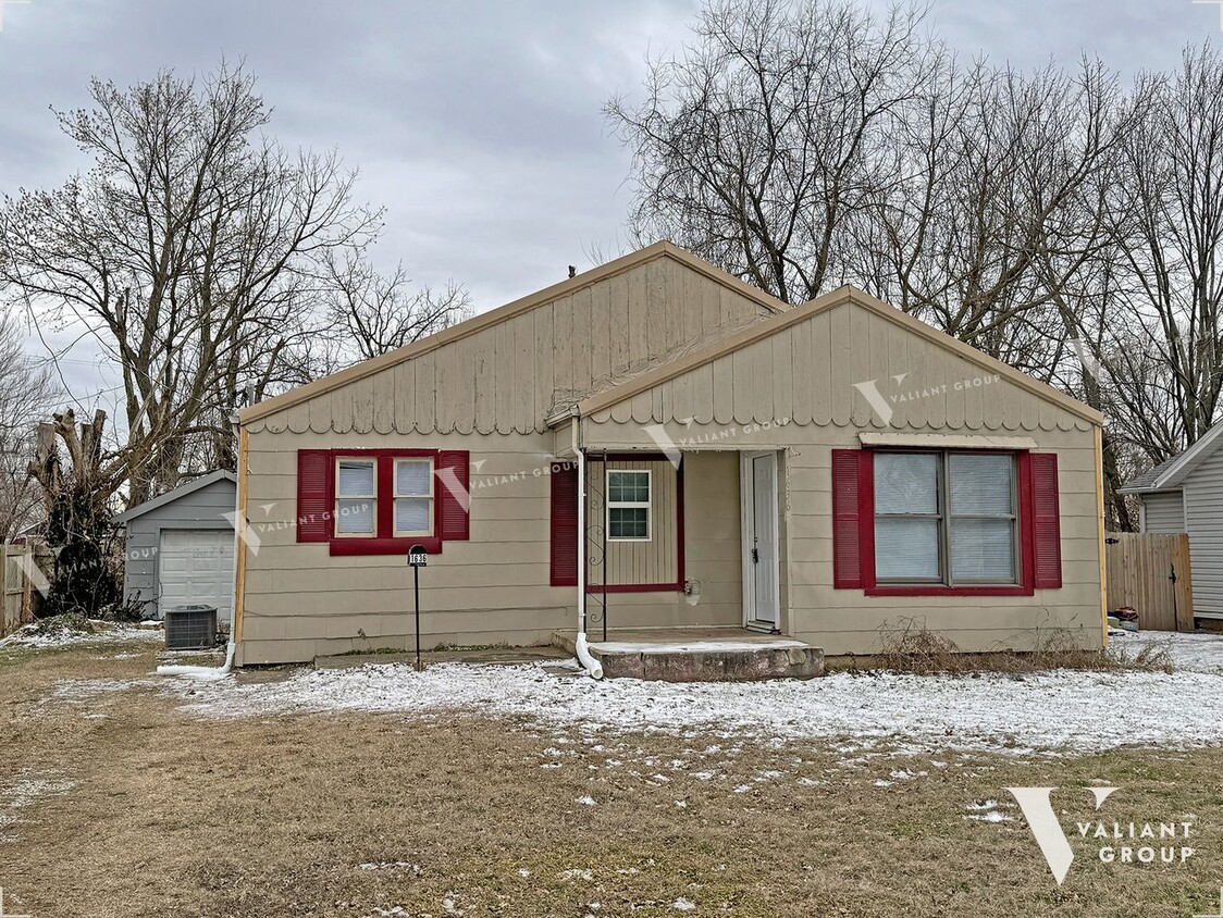 Primary Photo - Remodeled 3-Bedroom, 2-Bath Home In Tom Wa...