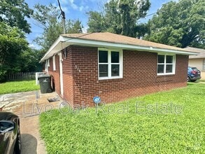 Building Photo - 314 Woodview Ave