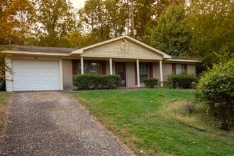 Building Photo - 11615 Ashwood Dr Building Photo - 11615 Ashwood Dr