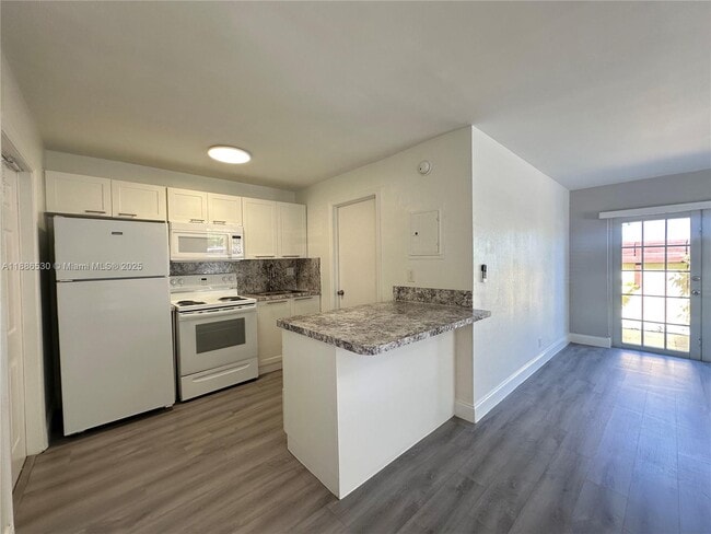 Foto del edificio - 1413 N Dixie Hwy
