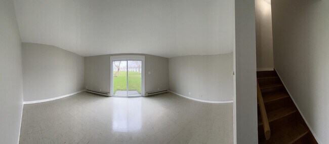 Building Photo - 53 Dewey Ave