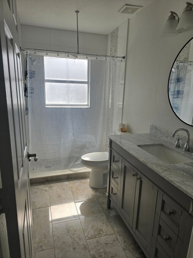 Baño - 1552 Nightfall Dr