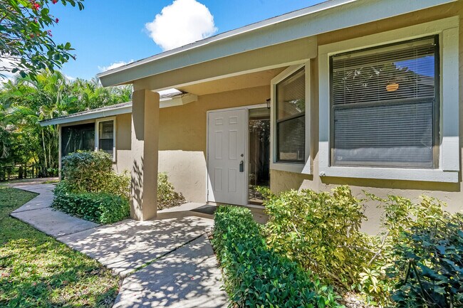 Foto del edificio - 1080 NW 19th Terrace