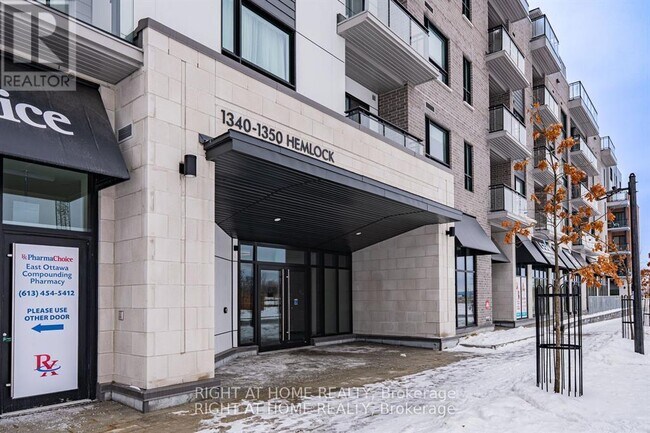 Building Photo - 1350 Hemlock Rd