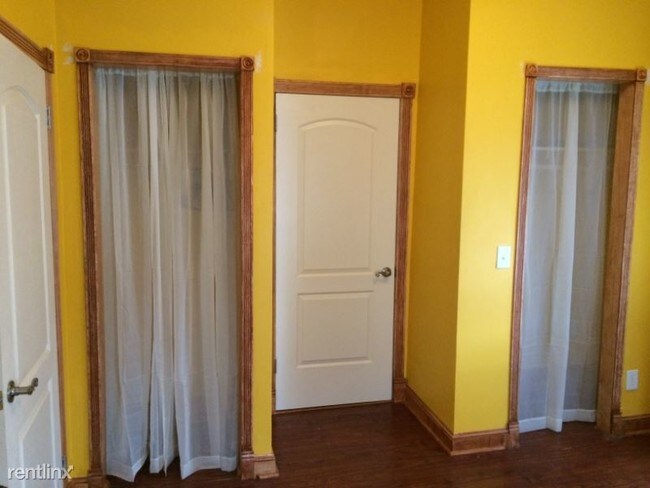 Building Photo - 1 br, 1 bath House - 2507 Bainbridge St
