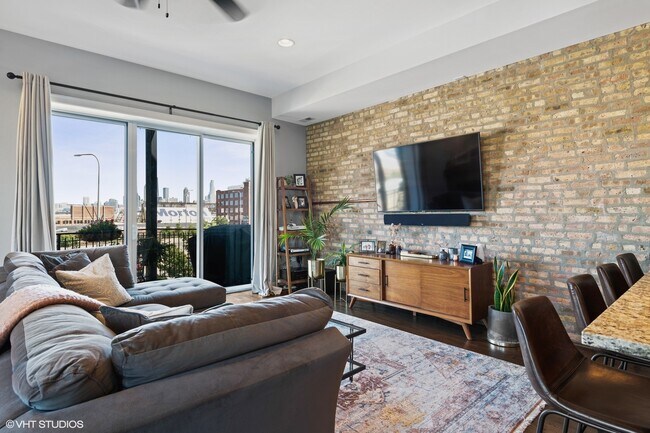 Foto del edificio - 1359 N Noble St
