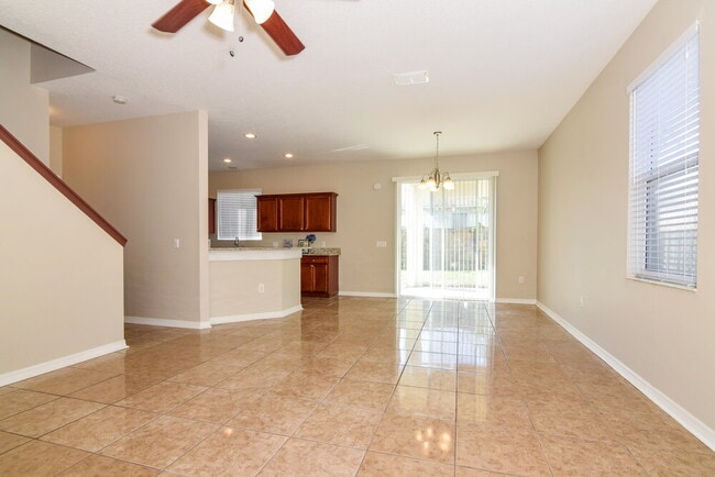 Foto del edificio - 11813 Mango Groves Blvd