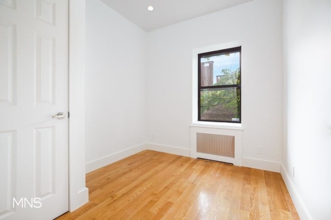 Building Photo - 322 Convent Avenue