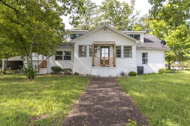 Photo - 9448 Lusk Rd House