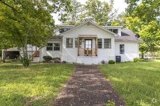 Building Photo - 9448 Lusk Rd