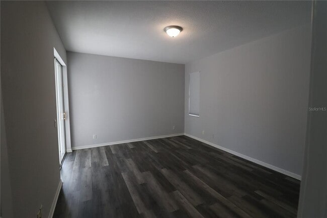 Foto del edificio - 2595 Snowflake Ln