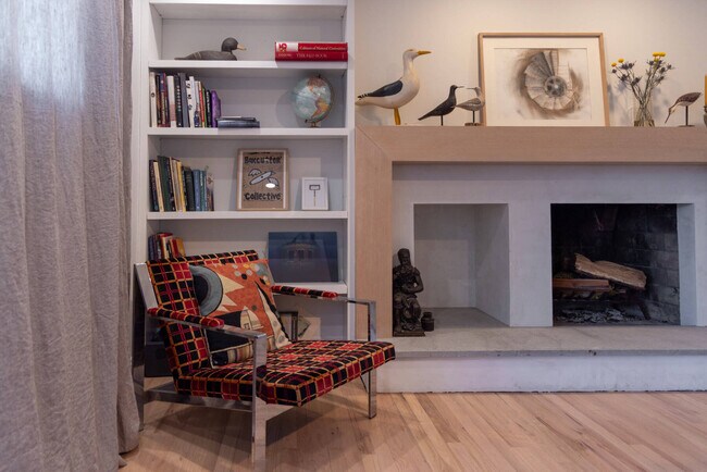 Building Photo - 71 Island View Dr W