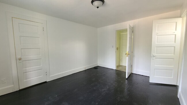 Foto del edificio - 513 N Sunset Ave