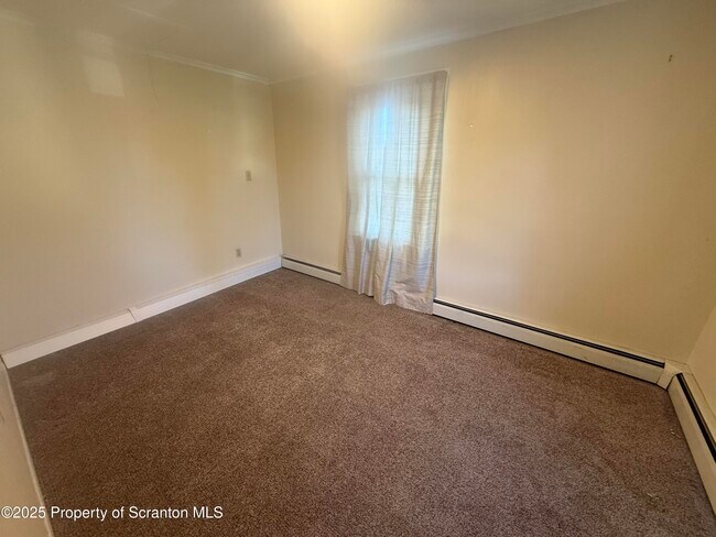 Foto del edificio - 420 Genet St