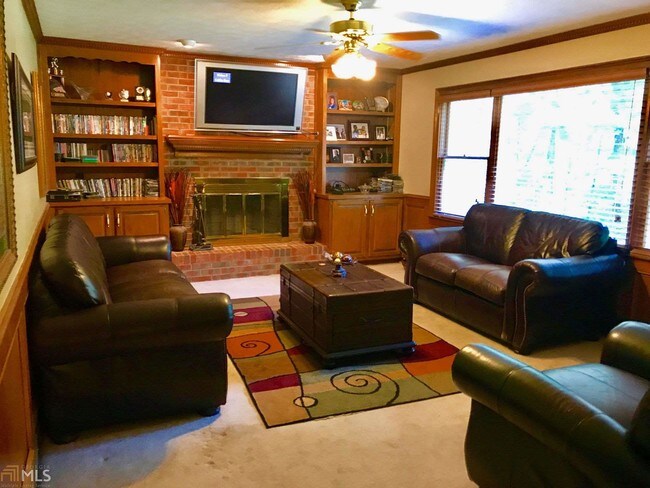 Foto del edificio - 3023 Hanover Ln SE