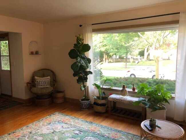 Living Room - 3629 N 92nd St