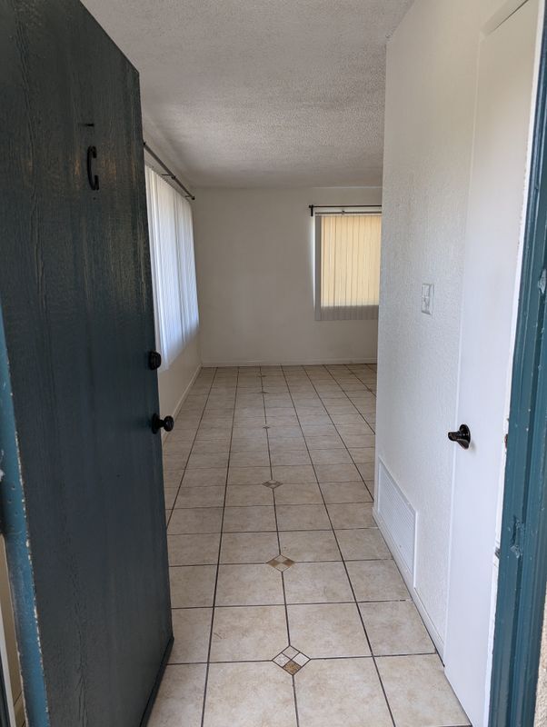 Foto del edificio - 101 W olive Ave