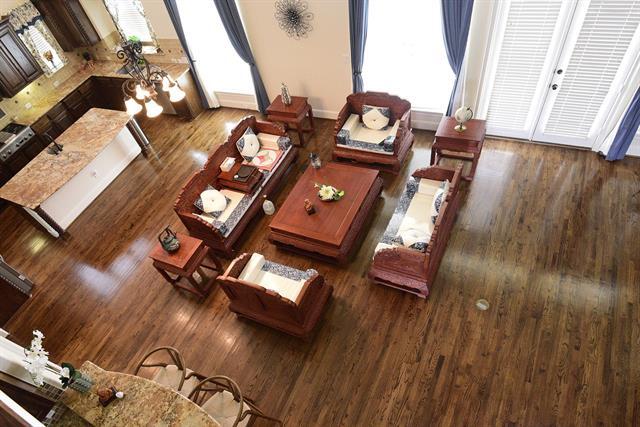 Foto del edificio - 7304 Meadow Glen Dr