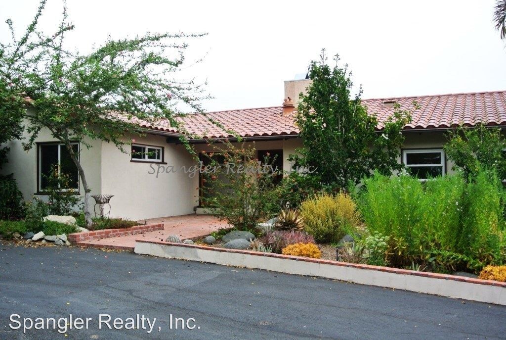 Primary Photo - 610 Sunrise Dr E