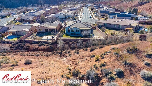 Building Photo - 3 br, 2 bath House - 2094 N Red Mountain Road