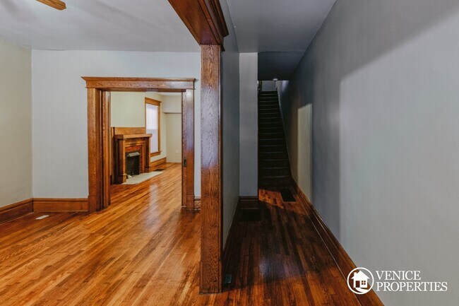 Foto del edificio - 2178 Summit St