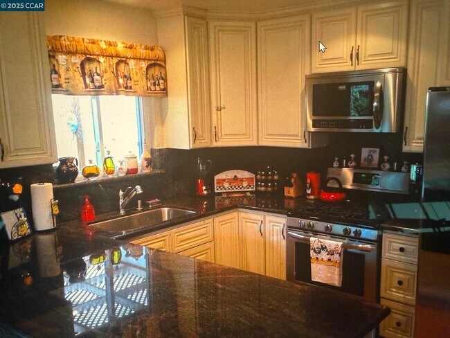 Foto del edificio - 11241 Brookview Dr