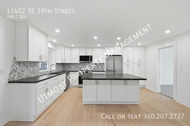 Building Photo - 11402 SE 19th St