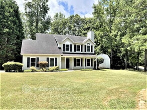 Building Photo - 100 Pepperwood Dr