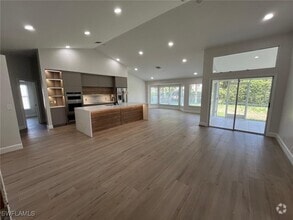 Building Photo - 2285 River Reach Dr