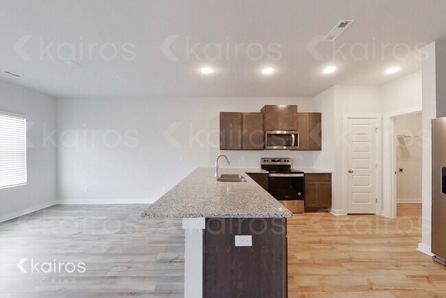 Building Photo - 6030 Taramore Ln NW