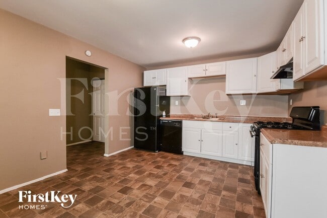 Foto del edificio - 844 Townhouse Ln