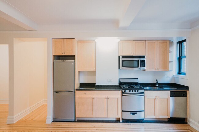 Foto del edificio - 248 E 68th St