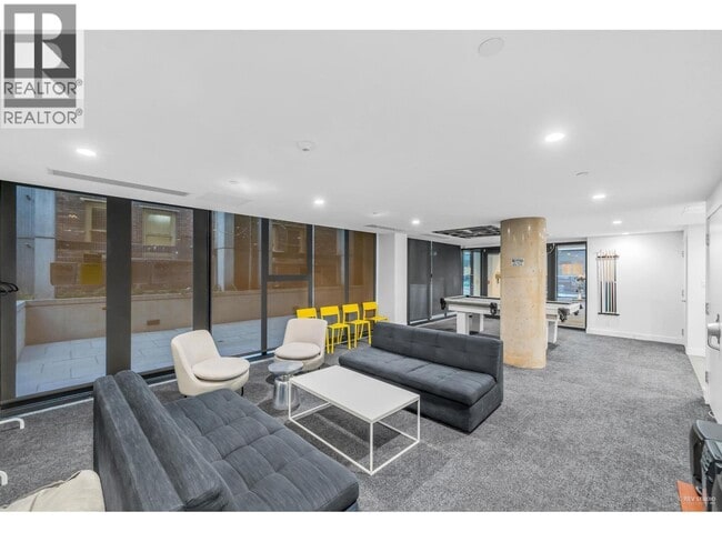 Building Photo - 1133 Hornby St