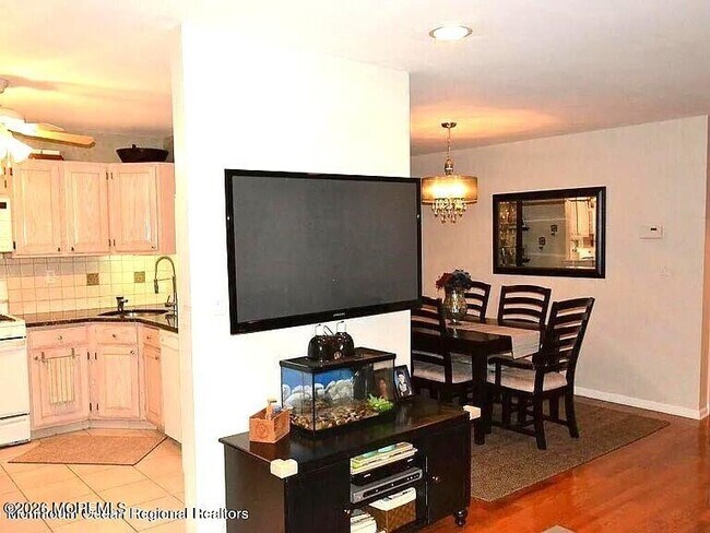 Foto del edificio - 93 Heron Ct