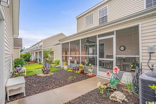 Foto del edificio - 825 Barn Owl Ct