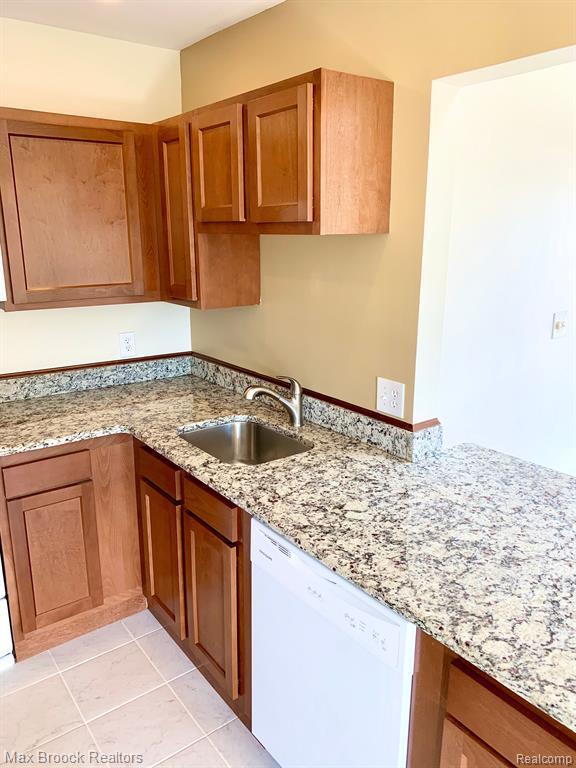 Building Photo - 156 N Worth St