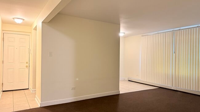 Foto del edificio - 9036 S Cottage Grove Ave