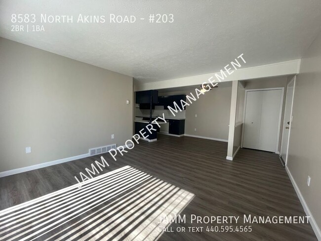Foto del edificio - Beautiful 2-Bedroom apartment in North Roy...