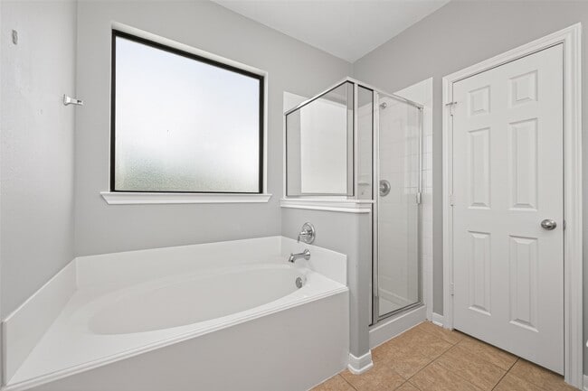 Building Photo - 3646 Standing Rock Dr