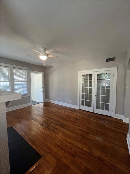 Building Photo - 3303 W Empedrado St