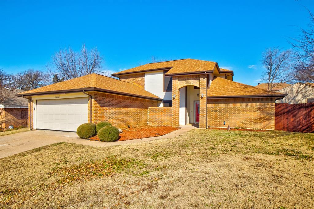 2404 Holly Ct, Euless, TX 76039 House Rental in Euless, TX