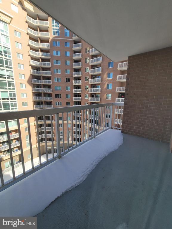 Foto del edificio - 3101 N Hampton Dr