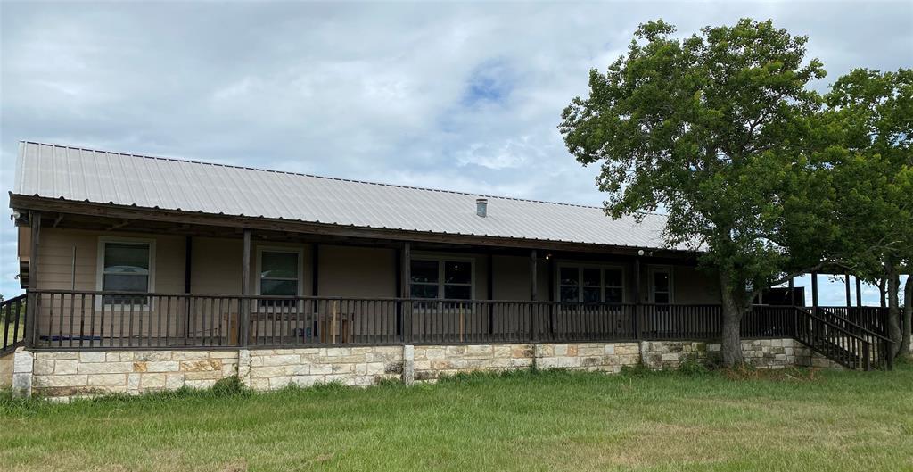 1035 Schindler Rd, Alleyton, TX 78935 House Rental in Alleyton, TX