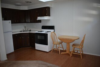 Building Photo - 28 Rinkus Dr