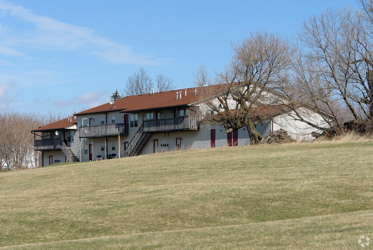 217B N Mecca Ave, Cortland, OH 44410 Apartments in Cortland, OH