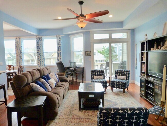 Foto del edificio - 4 Ocean Ave N